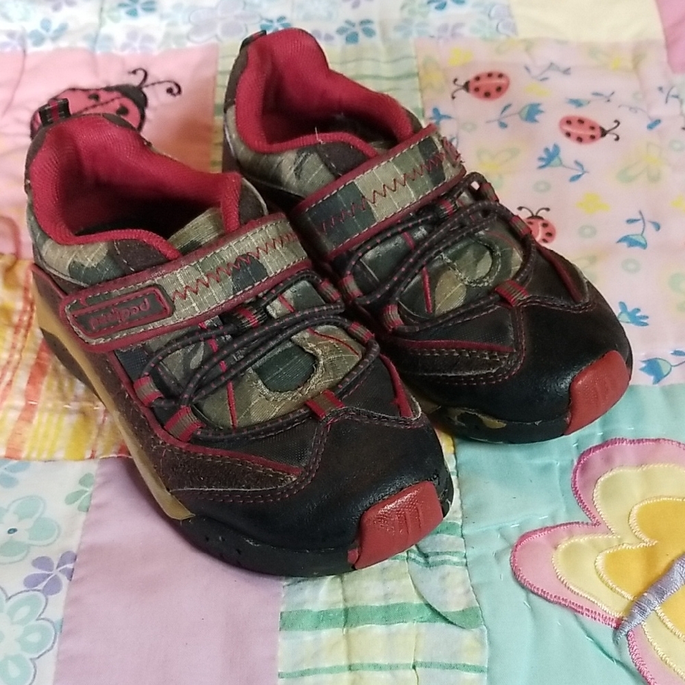 Pediped Black Leather Brown Suede & Camo Kids Sneakers Size 10